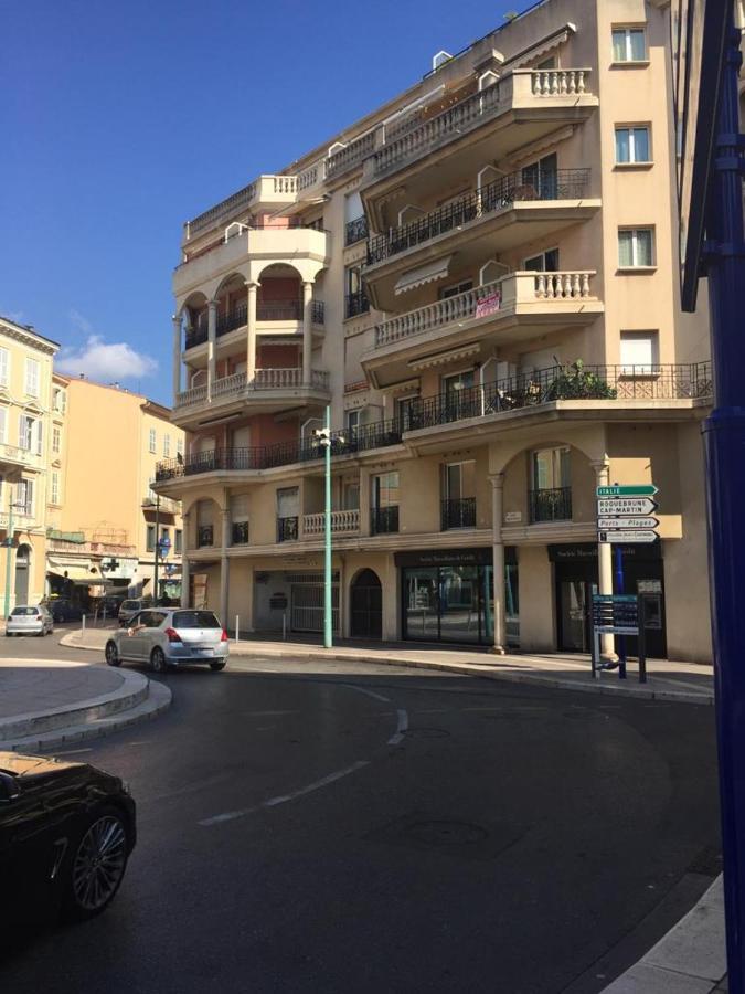Appartamento In Centro A Mentone Vicino Alla Spiaggia Parcheggio Privato Incluso! Экстерьер фото